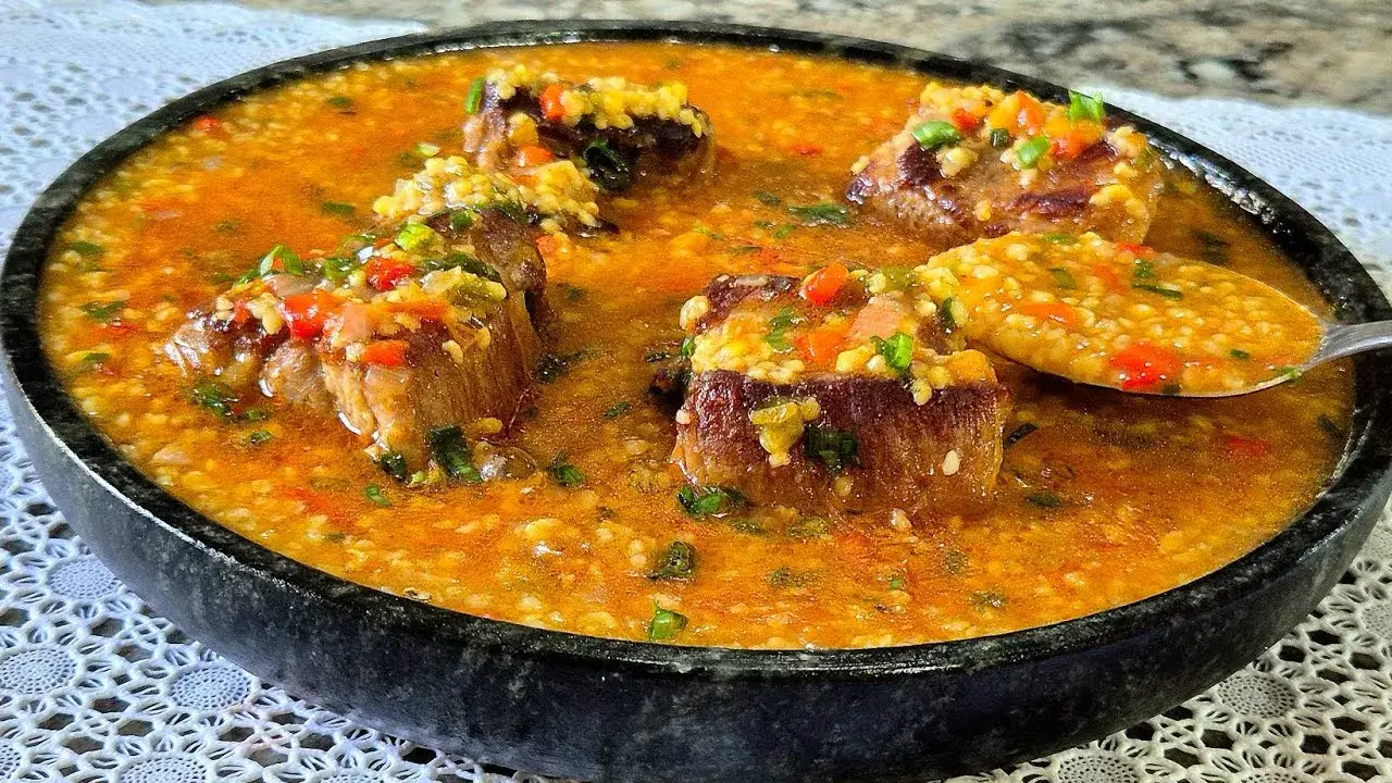 Canjiquinha com Costelinha